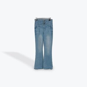 BBJ Los Angeles Women's‎ Flare Jeans Size 7/28 High Waist Button Light Wash